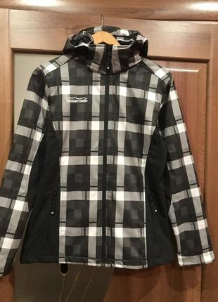 Wessenstein.       софтшельна термо ветровка.  wessenstein