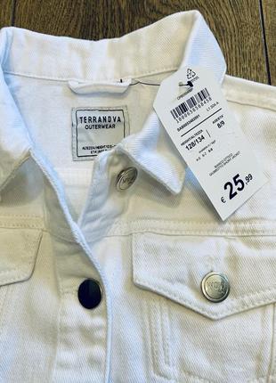 Мега стильная укорочённая джинсовка джинсовая курточка белая terranova (италия)5 фото