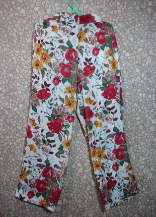 Укороченные широкие брюки в цветы  (35 % лен )4 фото