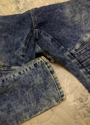 Стильные стрейчевые джинсы janlna8 фото