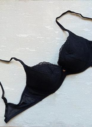 🌷🌷 невероятно шикарный сетевой черный бюстгальтер.