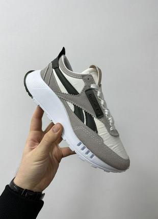 Мужские кроссовки reebok legacy grey/white1 фото