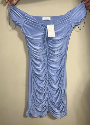 Сукня quiz блакитного небесного кольору коротка міні із затяжкою4 фото