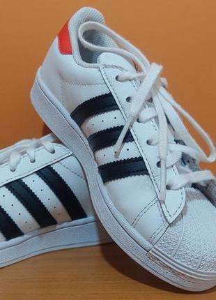 Детские кроссовки adidas3 фото