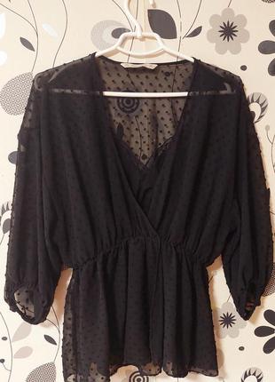 Блуза в ідеальному стані, дуже легенька