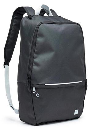 Рюкзак essential 17 л чорний