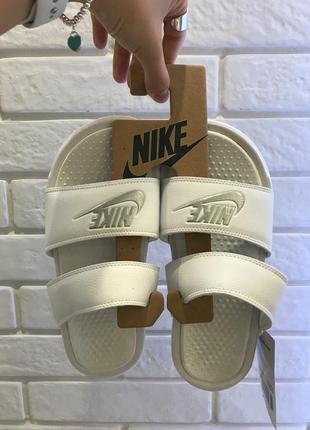 Шлепки nike новые оригинал с биркой в коробке
