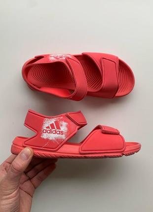 Босоніжки adidas