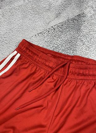 Спортивные футбольные шорты adidas southampton5 фото