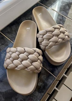 Шикарные шлепанцы h&amp;m 38 высота 4 см стан прекрасен