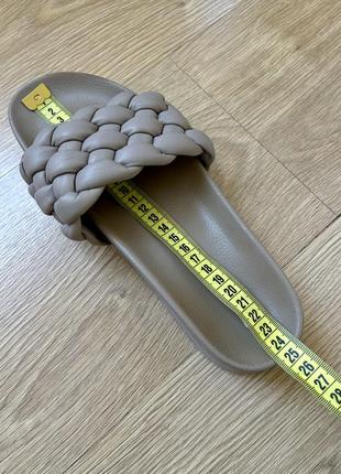 Шикарные шлепанцы h&amp;m 38 высота 4 см стан прекрасен