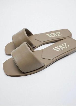 Шкіряні босоніжки zara  з натуральної шкіри