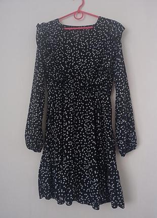 Платье в сердечки, современное, легкое, с рукавами, с воланами