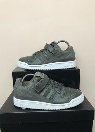 Кожаные кроссовки adidas evm 004001