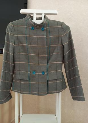 Жакет вовняний.  шерсть.