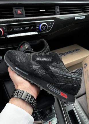Чоловічі кросівки reebok classic new black 446 фото