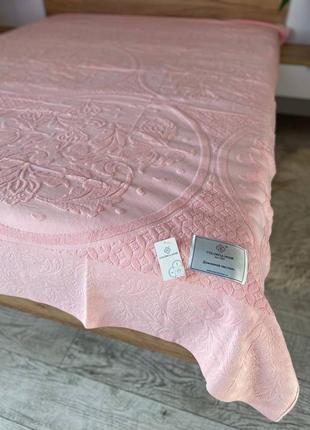 Махровая простынь