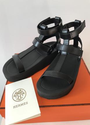 Босоніжки гладіатори в стилі hermes