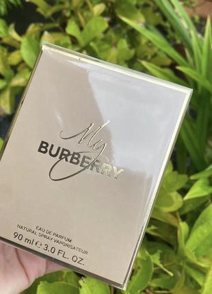 Цветочно -фруктовый аромат 😍burberry my burberry