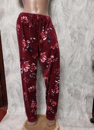 Велюровий домашній костюм.2 фото