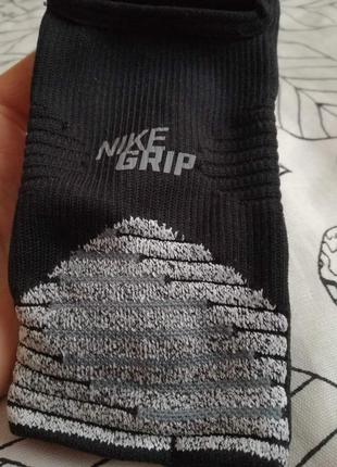 Шкарпетки nike grip9 фото