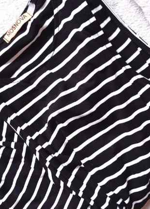 Довге пряме чорно-біле плаття в смужку mosnova, s, віскоза2 фото