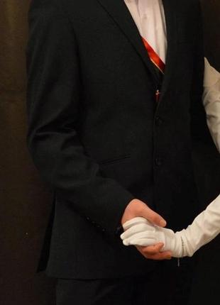 Костюм для юнака