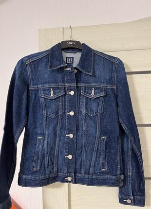 Джинсова куртка
