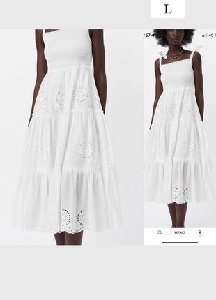 В наявності плаття zara л