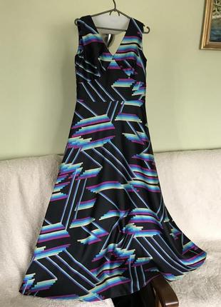 Футуристичне плаття