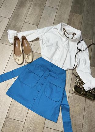 Голубая мини юбка с накладными карманами(024)