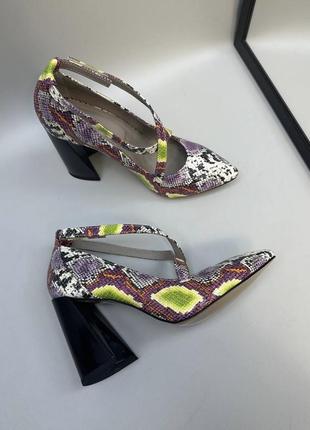 Дизайнерские туфли натуральная кожа фиолетовый питон 35-413 фото
