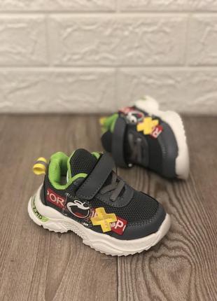 Кроссовки для мальчиков детская обувь весенние кроссовки кеды мокасины слипоны летние кроссовки1 фото
