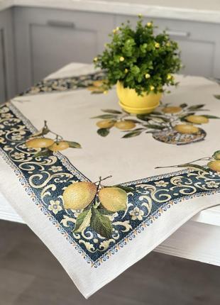Гобеленовая скатерть на стол limaso  97 х 100 см.