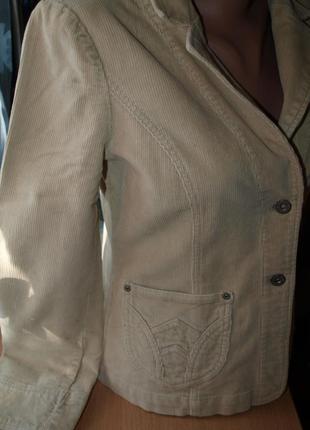 Женский пиджак крем микровельвет s-м5 фото