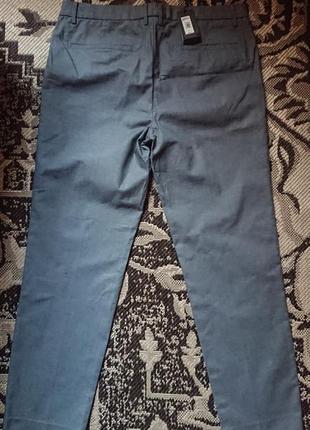 Брендові фірмові демісезонні літні котонові штани брюки armani exchange,оригінал,нові з бірками,розмір 36/32.
100% котон .2 фото