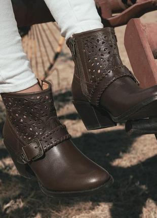 Нові шкіряні ботильйони черевики чобітки botas jaca hand made р. 37