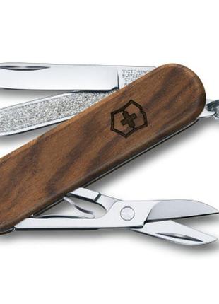 Нож victorinox classic sd wood (0.6221.63)