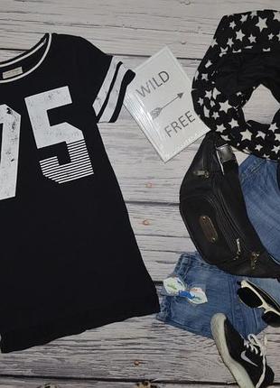 8 років 128 см фірмова яскрава футболка стильному хлопчикові з принтом next некст