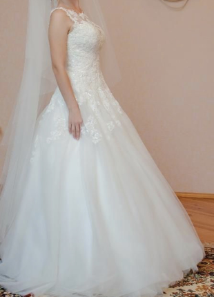 Весільна сукня від дизайнера kahiani t