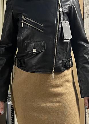 Armani exchange кожаная куртка р.xs/s biker jacket zip and rivets2 фото