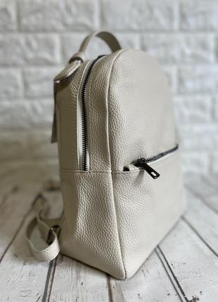 Рюкзак женский кожаный италия 🇮🇹 светлый бежевый4 фото