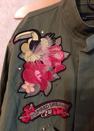 Куртка парка женская фирма zara цвета хаки.2 фото