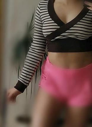 С-м топ ,укороченная кофточка internacionale