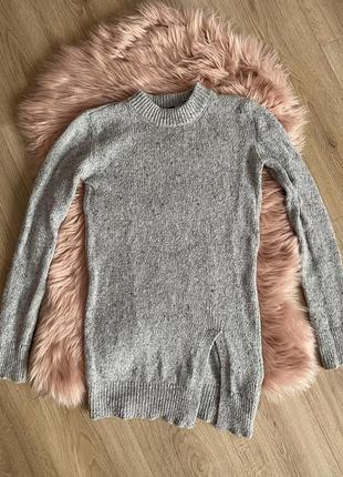 Сірий подовжений светр з розрізом zara knit