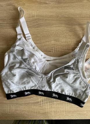 Топ от lonsdale london