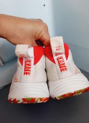 Кросівки волейбольні  adidas9 фото