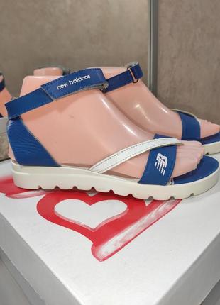 Босоніжки шкіра new balance