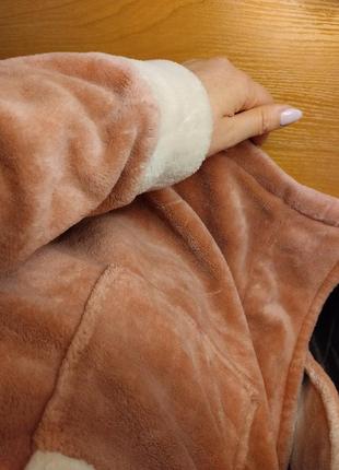 Теплый халат ягодный плюшевый капюшон пояс домашняя одежда банный2 фото