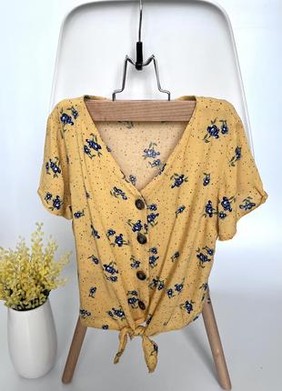Блузка в цветочки приммарк